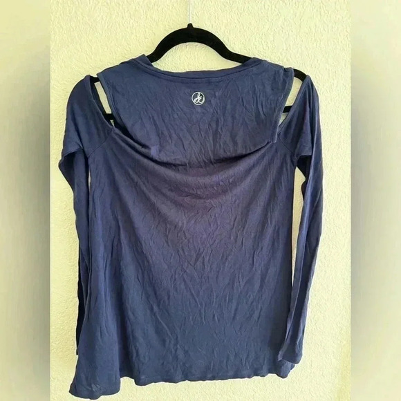 Sam Edelman Women's Cold Shoulder Tee Athletic Blue - Picture 3 of 7